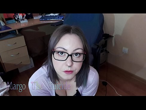 ❤️ Нүдний шилтэй тачаангуй охин камер дээр Шодойг гүн хөхөж байна Порно манайд ❌❤